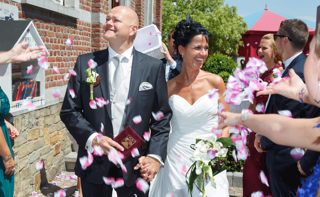 Home 10 Slide 1 – Mariage